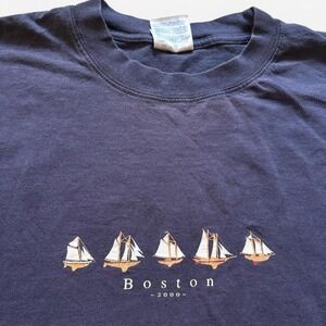 Vintage Boston T-Shirt Gildan Heavy Weight Cotton Navy Blue Y2K 2000s Men's‎ XXL